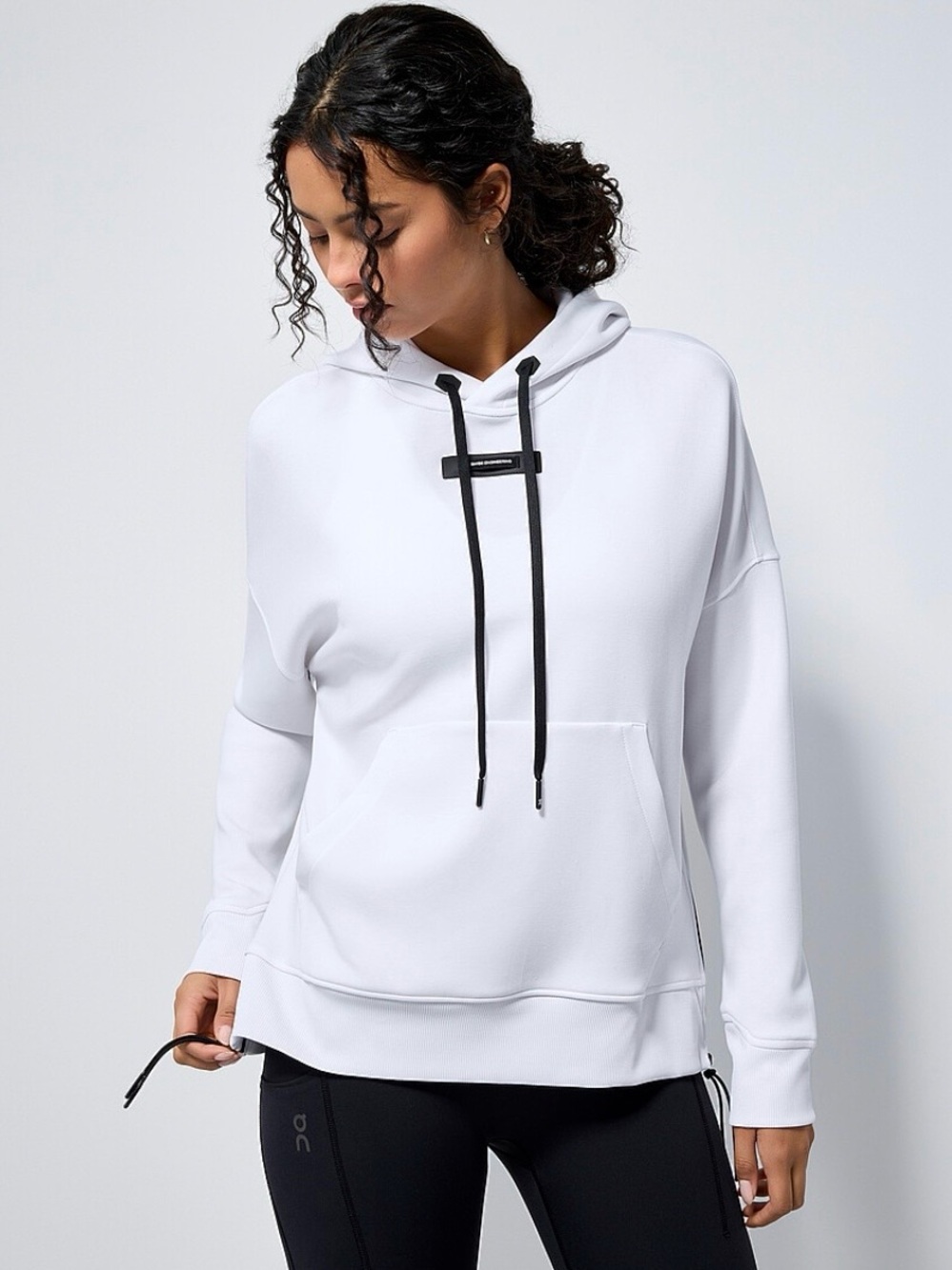 NWT On clouds white hoodie XS